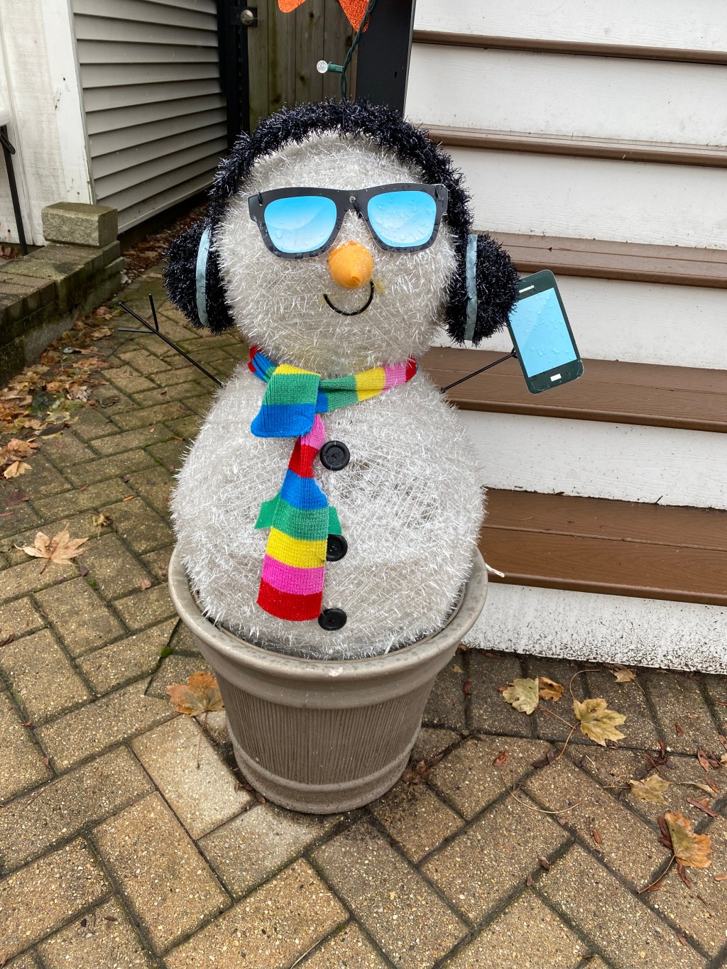 Snowman goes high-tech!