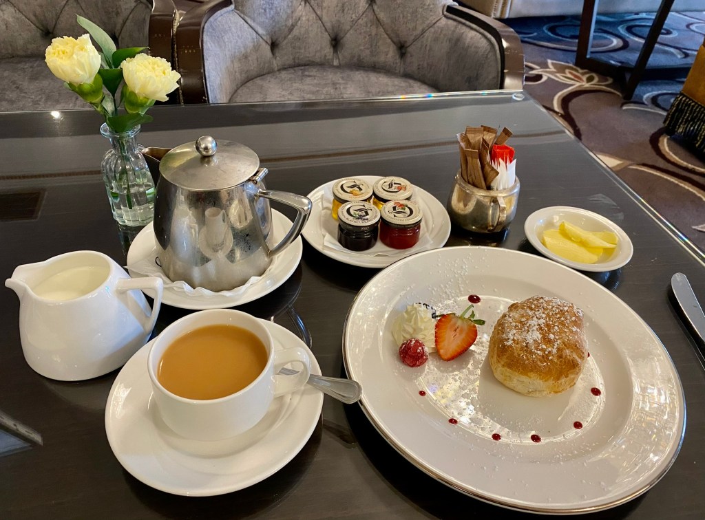 Tea & Scones ->&nbsp;Imagination!